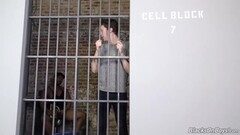 Black dude bangs white ass in prison Thumb