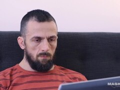 Maskurbate Horny Stepdad Finds Sons Porn Online! Thumb