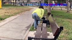 I met a girl in the park and with the excuse of introducing her to my cat I ended up introducing her to my berga, she loved the surprise and we ended up fucking and with a creampie as a gift Thumb