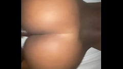 Phat ass throws it back quick Thumb