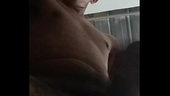 CHICO HOT SE HACE UNA PAJA Y SE VIENE ENCIMA DE LA CAMARA Thumb