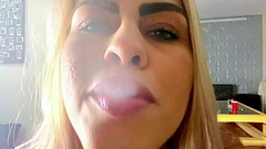 Voc&ecirc_ &eacute_ meu submisso mais capacho e in&uacute_til, mas hoje eu estava boazinha Thumb