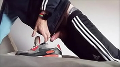 Adidasfun1 Fucked Airmax wanking on It in Adidas pants and Nike TN Thumb