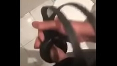 Headphones cumshot Thumb