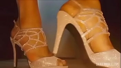Sparkly high heels Thumb