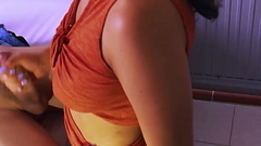 La hijastrastra ten&iacute_a unas curvas incre&iacute_bles que lo volv&iacute_an loco, y no pod&iacute_a dejar de pensar en ella. Thumb