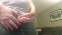 Erock masturbating till he comes Thumb
