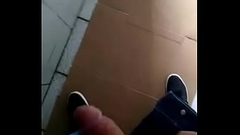 Aguarando algu&eacute_m para brincar Thumb