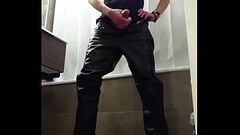 leather and cum on my feet Thumb