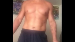 Profe Cholon de gym se desnuda!!! Thumb