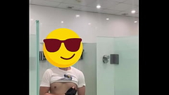 Thủ d&acirc_m trong ph&ograve_ng gym Thumb