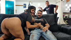 Entrevista com a Milf  Taissa Winkler  e dan&ccedil_arino de forro Leo Fernandezxxx Thumb