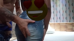 Meu cunhado me d&aacute_ uma rapidinha na porta de casa antes de eu ir trabalhar e meu marido quase nos descobriu Thumb