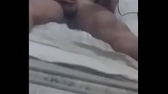 mostrando mi pene dotado Thumb