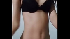 Flaca se graba bailando desnuda video completo en: https://ouo.io/tjFLp4 Thumb