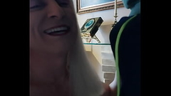 Filho da vizinha acha que tenho obriga&ccedil_&atilde_o de chupar o pau dele toda hora que fica duro! J&aacute_ est&aacute_ mal acostumado! Thumb