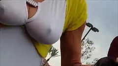 Loca ense&ntilde_ando pezones Thumb