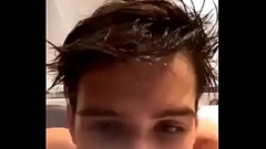 Jo&atilde_o Guilherme pelado Thumb