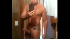 TONY DIAS tocando punheta Thumb