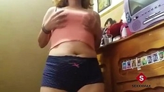 &iexcl_Mi novia me hace una videollamada y la grab&eacute_! Tienes que verlo ! Thumb