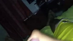 Com a madrugada ele me manda batendo uma Thumb